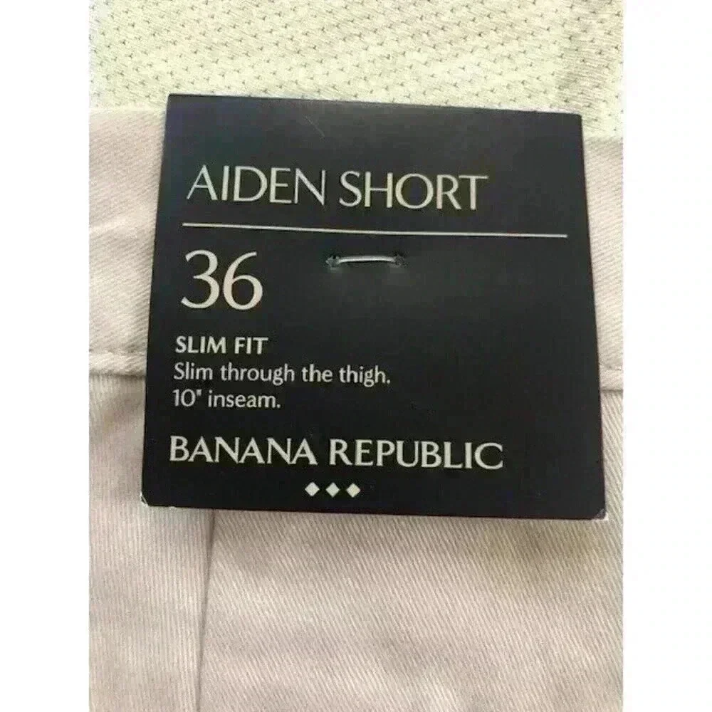 Banana Republic Aiden Slim Fit Khaki Shorts 10